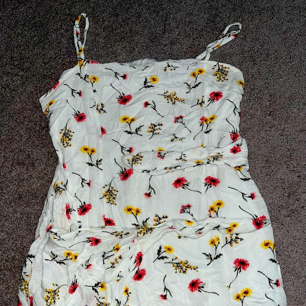 Size:Large, Worn , Flower dress, adjustable, and very nice